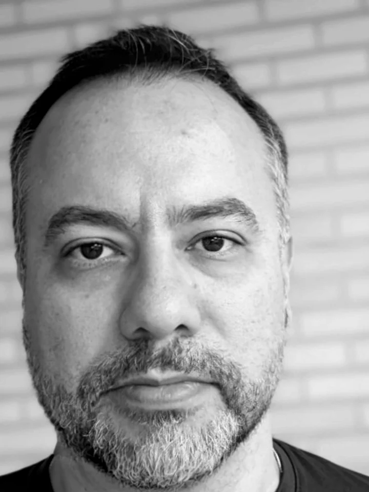 Dr. Tiago F. Gualberto S. Pereira